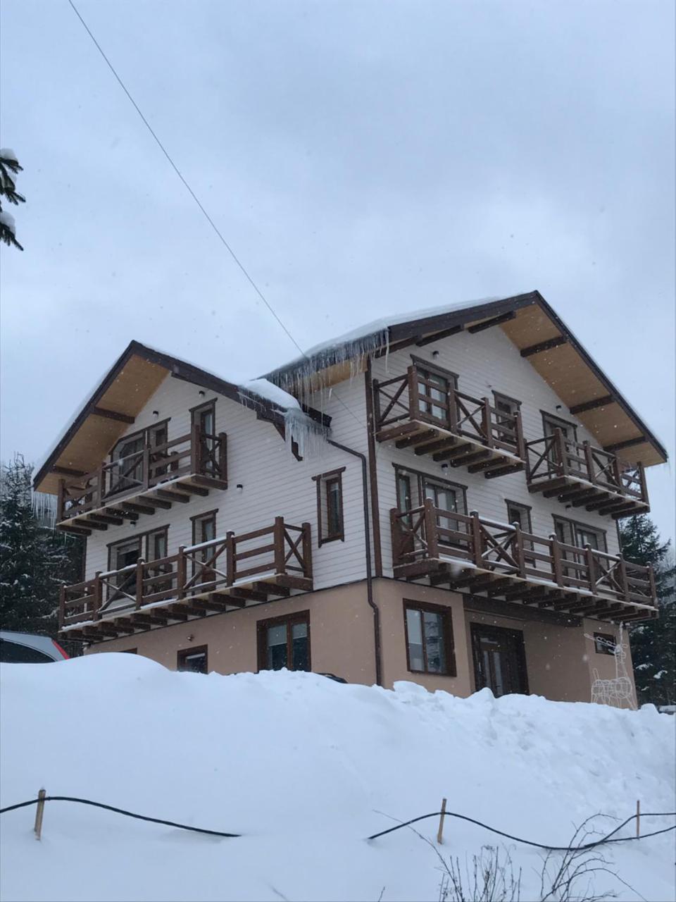 Hirska Kazka Hotel Polyanitsa Popovichevskaya Exterior photo